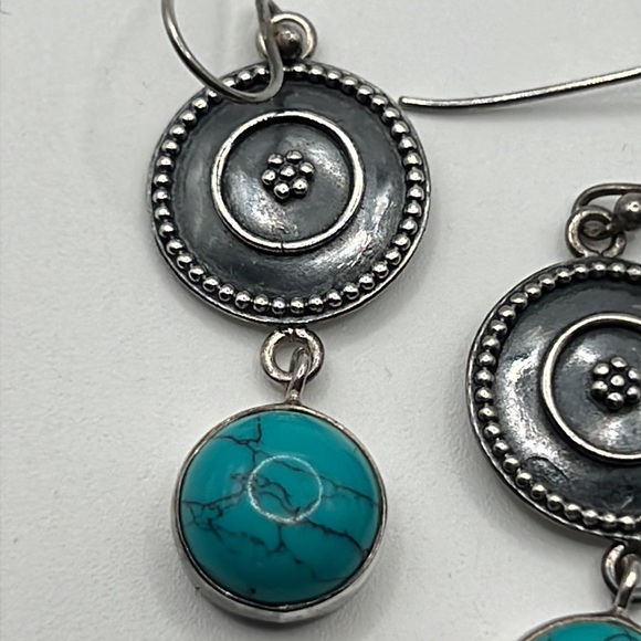 TURQUOISE AND STERLING SILVER DANGLE EARRINGS - Picture 3 of 10